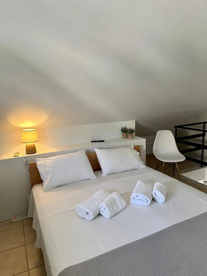 아파트 Central Tiny Loft In Argostoli